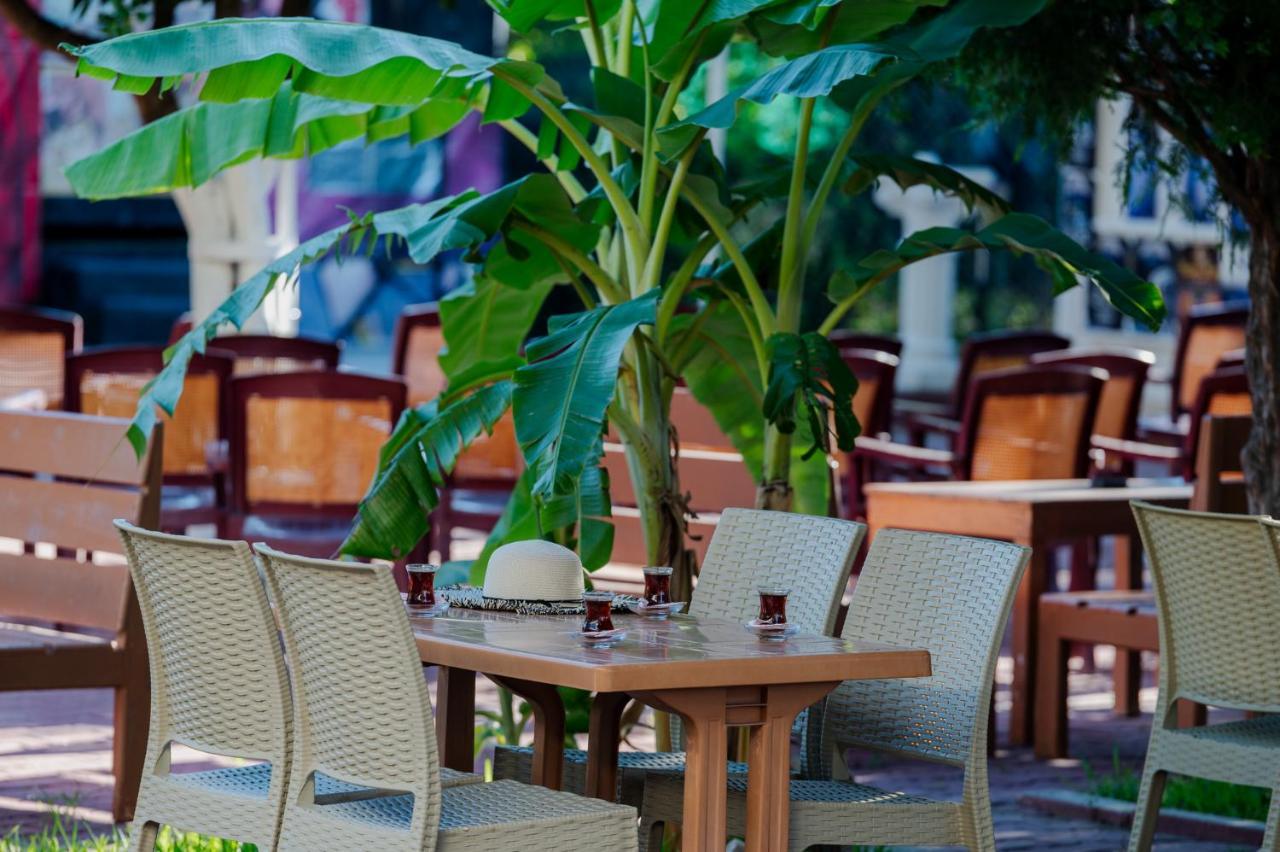 Grand Derin Отель 4*