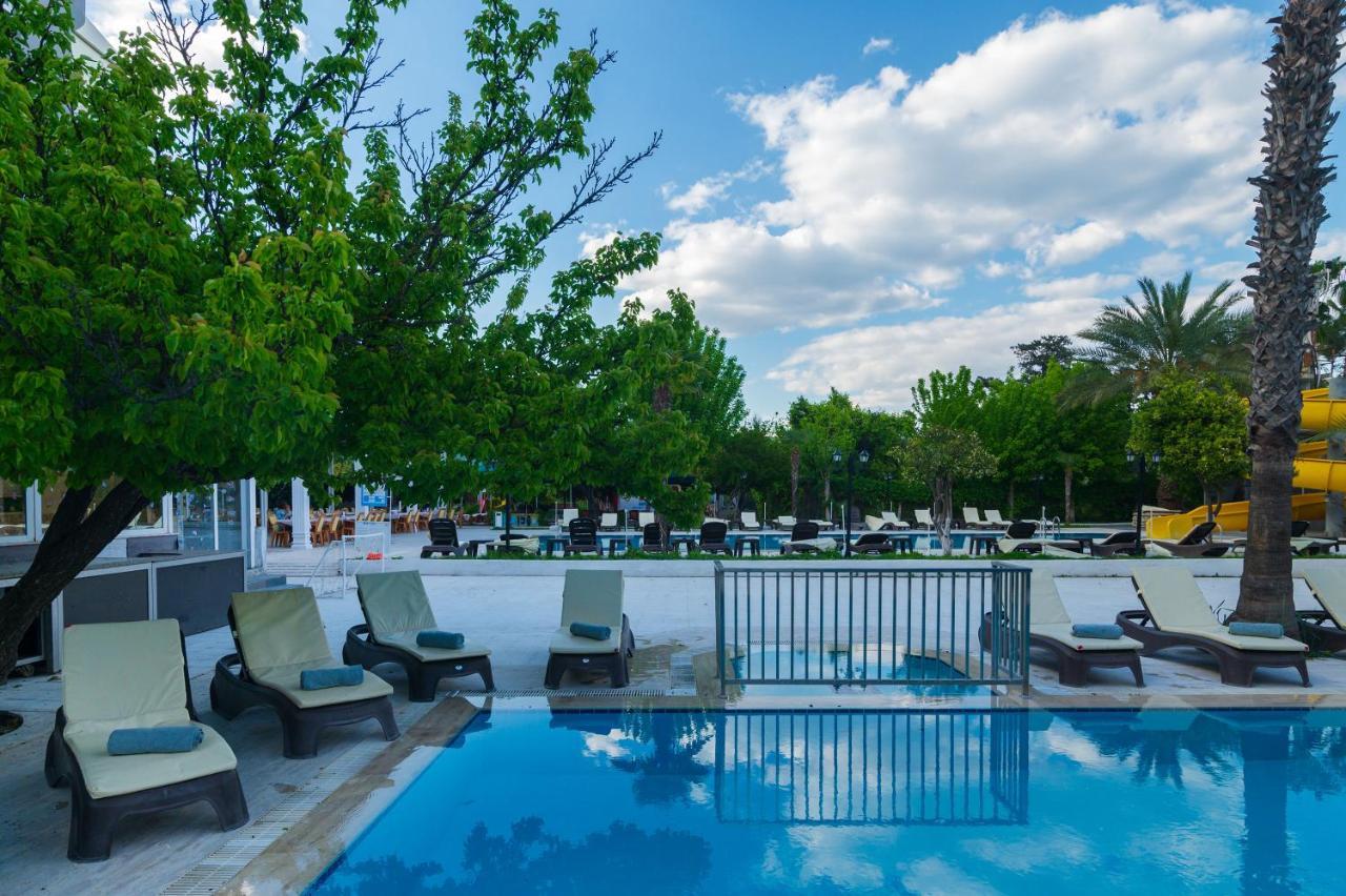 Grand Derin Отель 4*